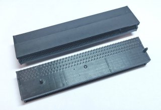 什么環(huán)境因素能影響到工業(yè)連接器